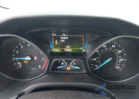 2015 Ford Focus Se z USA, uszkodzony, nr VIN 1FADP3K29FL314448